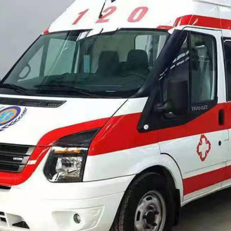 鞍山非急救护送病人转院租赁救护车的优缺点对比